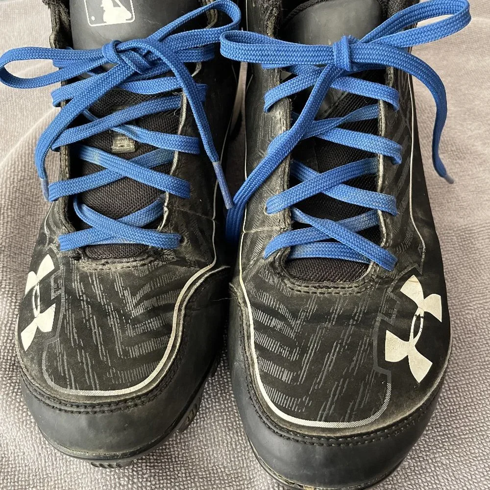 cleats - Picture 1 of 5